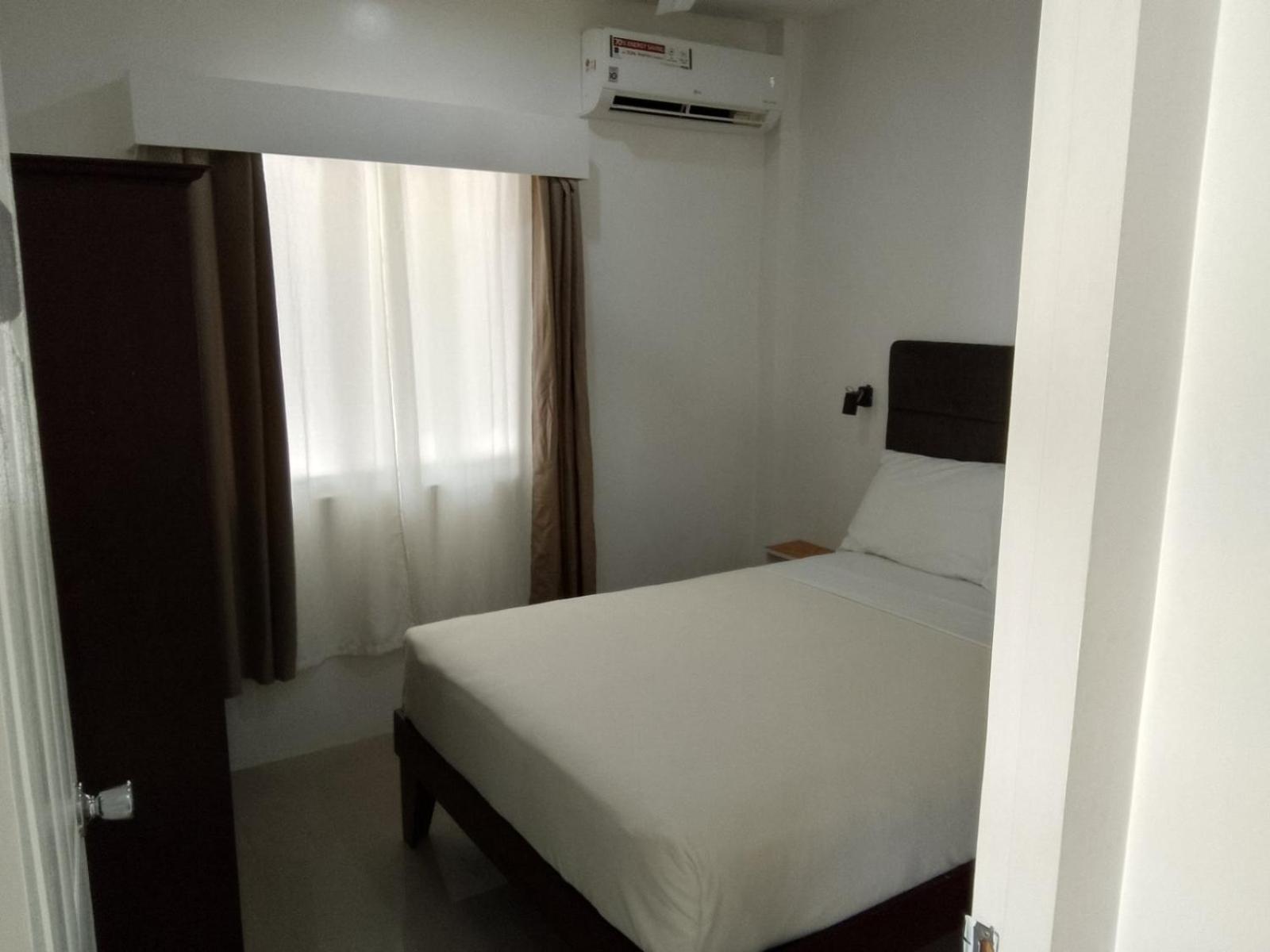 Heartland Hotel Serviced Rooms & Apartments. Panglao Exteriör bild