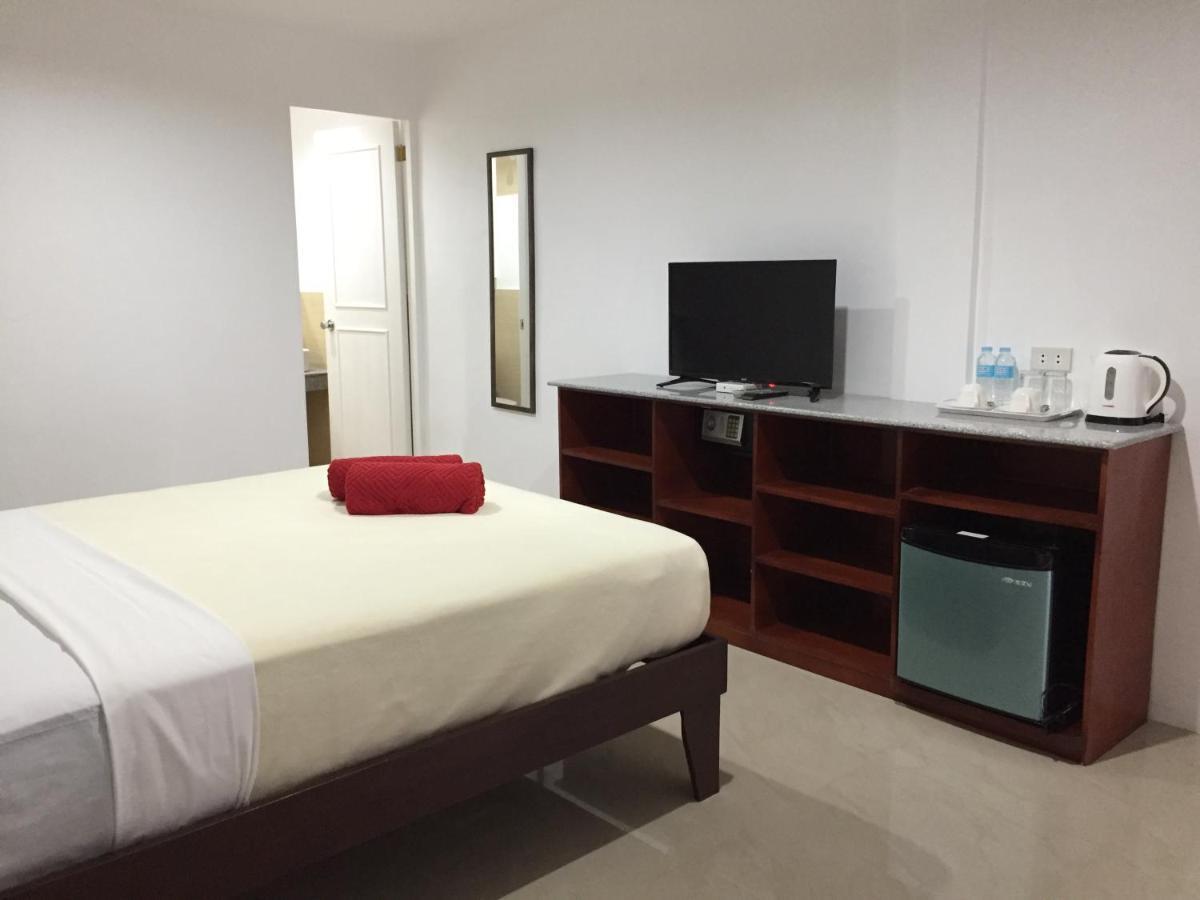 Heartland Hotel Serviced Rooms & Apartments. Panglao Exteriör bild