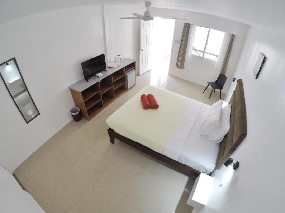 Heartland Hotel Serviced Rooms & Apartments. Panglao Exteriör bild